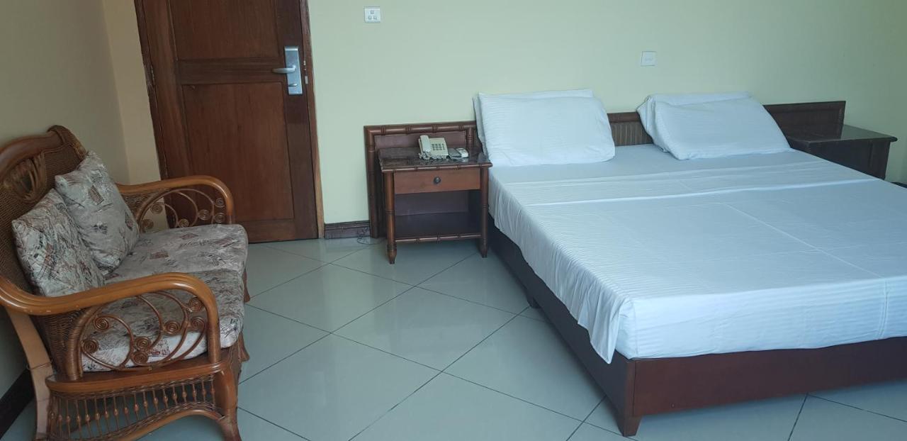 Ubungo New Safina Hotel מראה חיצוני תמונה